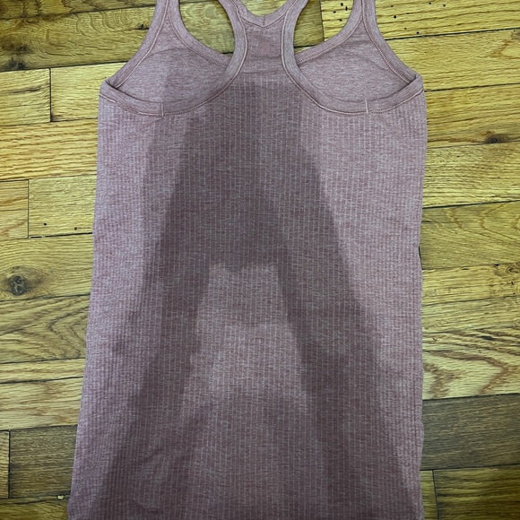 Lululemon ebb to street tanktop - Picture 2 of 7